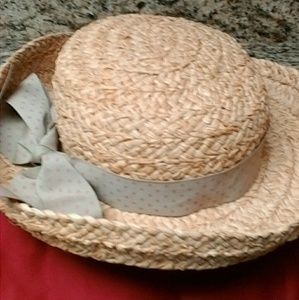 Liz Claiborne Chic Straw Hat